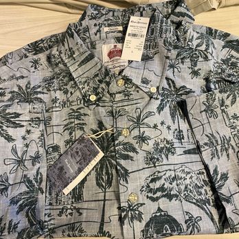 Reyn Spooner - Iolani Palace! - Men's Clothing Near Me - Honolulu, Hawaii Reyn Spooner - Iolani Palace! - Men's Clothing Near Me - Honolulu, Hawaii