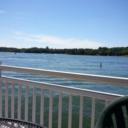 The Cove Bar and Grill