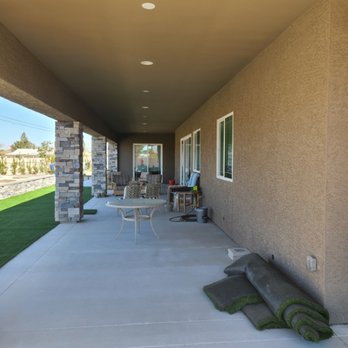 Wizard Window Cleaning - Cleaning up these dusty windows this morning! - Window Washing Near Me - Henderson, Nevada Wizard Window Cleaning - Cleaning up these dusty windows this morning! - Window Washing Near Me - Henderson, Nevada