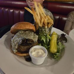 Who can resist a good burger?