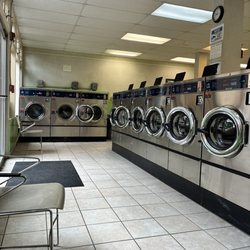 Carmel Laundry - Laundromat