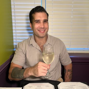 Santioni's Italian Restaurant - Prosecco - Italian Near Me - Fleming Island, Florida