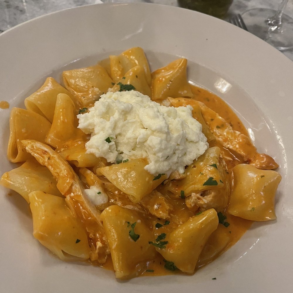 Mia Francesca - PACCHERI ALLA VODKA E SALSICCIA - Italian Near Me - Chicago, Illinois Mia Francesca - PACCHERI ALLA VODKA E SALSICCIA - Italian Near Me - Chicago, Illinois