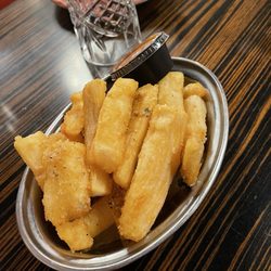El Pope - Yuca fries