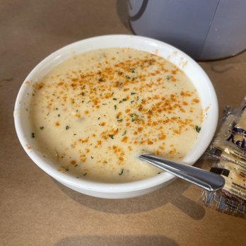 L P Steamers - Bowl of cream of crab soup - Seafood Near Me - Baltimore, Maryland