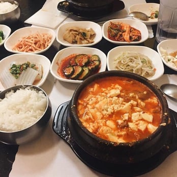 Da Rae BBQ Restaurant - Kimchi with beef tofu soup - Korean Near Me - Fullerton, California Da Rae BBQ Restaurant - Kimchi with beef tofu soup - Korean Near Me - Fullerton, California