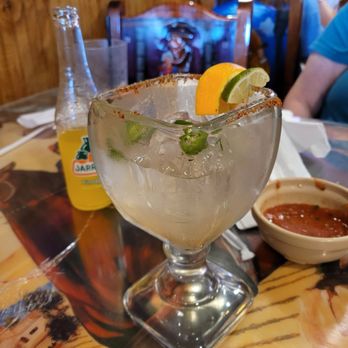 El Canelo Restaurant - Jalapeño margarita on the rocks - Mexican Near Me - Buffalo, New York El Canelo Restaurant - Jalapeño margarita on the rocks - Mexican Near Me - Buffalo, New York