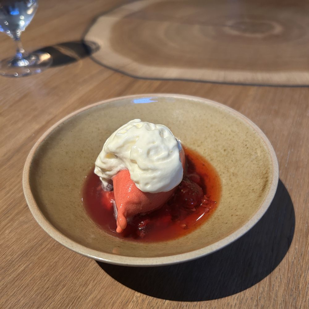 La Degustation Bohême Bourgeoise - Strawberry, Lokus, elderflower - Czech Near Me - Prague, Puerto Rico