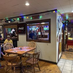 Logan's Bar & Grill