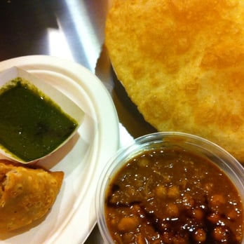 Vik's Chaat - Samosa, Puri with cholay - Indian Near Me - Berkeley, California Vik's Chaat - Samosa, Puri with cholay - Indian Near Me - Berkeley, California
