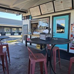 Main Street Coffee - Outdoor seating and parking