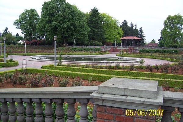 Peninsula Park Rose Garden by null