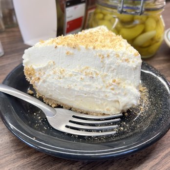 Chili John's - Lemon Ice Box - American Near Me - Burbank, California