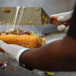 Queen City Cheesesteaks - Deluxe Cheesesteak w/Provolone