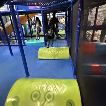 Kidtopia - Speed bump padded area - Indoor Playcenter Near Me - Fremont, California Kidtopia - Speed bump padded area - Indoor Playcenter Near Me - Fremont, California