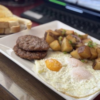 Jo's Family Restaurant - Breakfast & Brunch Near Me - Taft, California Jo's Family Restaurant - Breakfast & Brunch Near Me - Taft, California