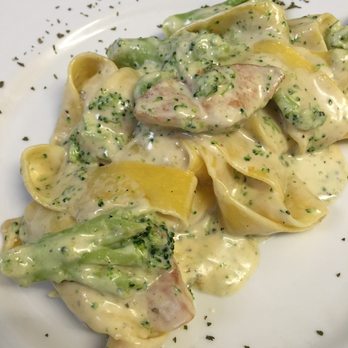 Il Belluno - Italian Near Me - Cologne, NW