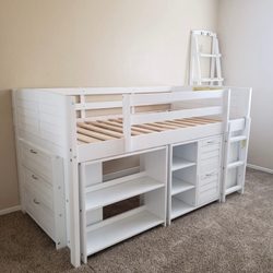 Gail's Furniture