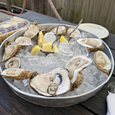 Black Diamond Oyster Bar by null