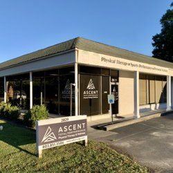 Ascent Total Performance - Ascent PT - Easy access and plenty of parking!