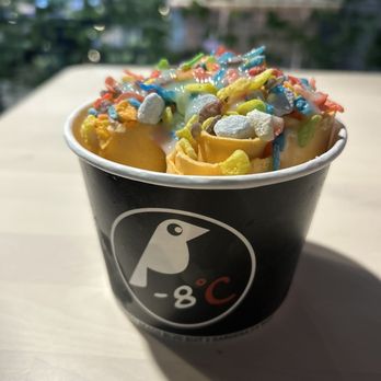 Negative 8C - Lost in Thailand with condensed milk, mochi, strawberries, and fruity pebbles - Desserts Near Me - Gardena, California Negative 8C - Lost in Thailand with condensed milk, mochi, strawberries, and fruity pebbles - Desserts Near Me - Gardena, California
