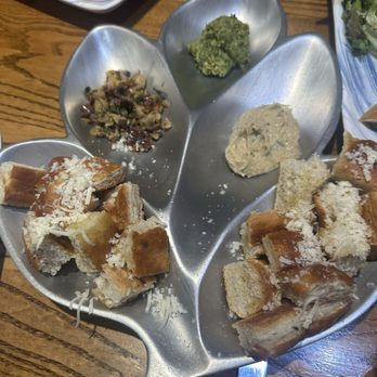 Sangrias Wine And Tapas Bar - Trio - tapenade, hummus, pesto (focaccia bread was so good! - Tapas Bars Near Me - St. Augustine, Florida