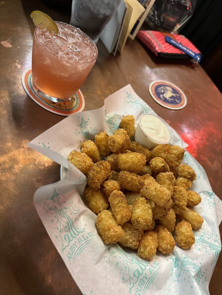 McMenamins Murray & Allen Pub Logo