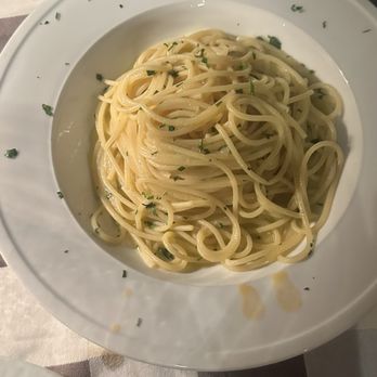 Ritorno al Passato - Pasta aglio e olio - Italian Near Me - Rome, RM Ritorno al Passato - Pasta aglio e olio - Italian Near Me - Rome, RM
