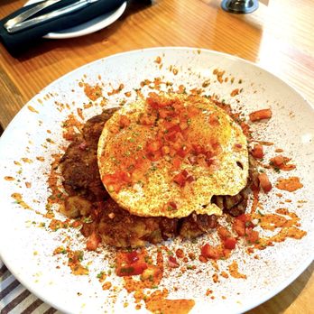Crown Republic Gastropub - Carnitas Hash - Gastropubs Near Me - Cincinnati, Ohio
