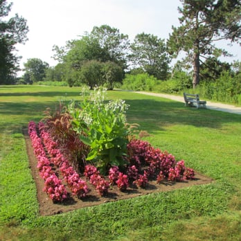 Western Promenade - More flowers - Parks Near Me - Portland, Maine Western Promenade - More flowers - Parks Near Me - Portland, Maine