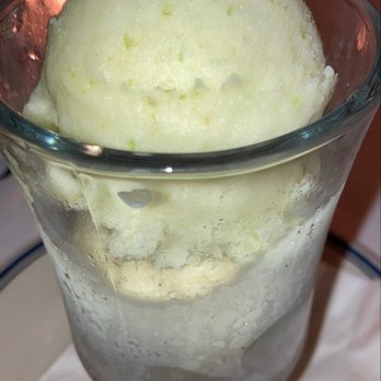 Harbor House - Kiwi and Green Apple Sorbet - Seafood Near Me - Milwaukee, Wisconsin