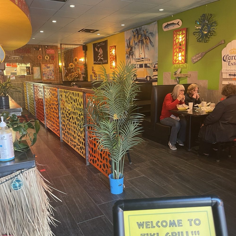 Tiki Grill - Interior - Comfort Food Near Me - Flagstaff, Arizona