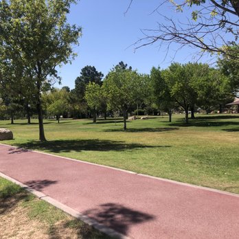 Barkin' Basin Dog Park - Dog Parks Near Me - Las Vegas, Nevada