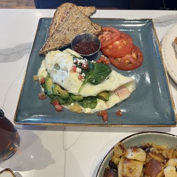 First Watch - A egg white omelette and Fresh Seasoned Potatoes - Breakfast & Brunch Near Me - Surprise, Arizona