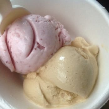 Jeni's Splendid Ice Creams - Scoop of salted caramel and scoop of roasted strawberry. Loved them both - Ice Cream & Frozen Yogurt Near Me - Columbus, Ohio Jeni's Splendid Ice Creams - Scoop of salted caramel and scoop of roasted strawberry. Loved them both - Ice Cream & Frozen Yogurt Near Me - Columbus, Ohio