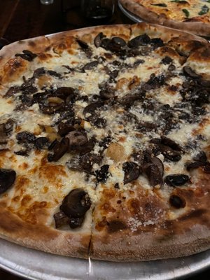 il Giallo Osteria & Bar by null
