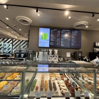 Illy Caffè - Cafes Near Me - Chicago, Illinois