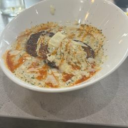 Salmon cakes and grits