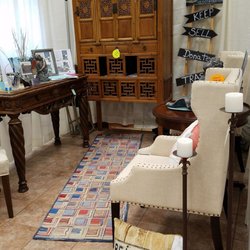 A Woman's Touch Consignment Furniture