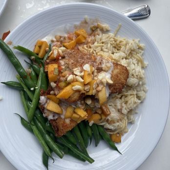 The Cliff Restaurant - Macadamia Chicken Dinner - American Near Me - Laguna Beach, California The Cliff Restaurant - Macadamia Chicken Dinner - American Near Me - Laguna Beach, California