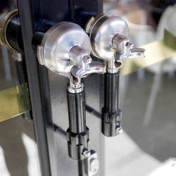 White Mojo Speciality Coffee & Roaster - Door handle
