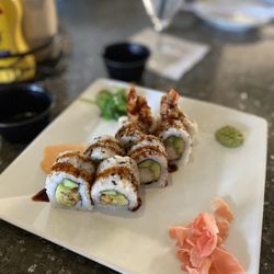 98Forty Tapas & Tequila - Tasty sushi