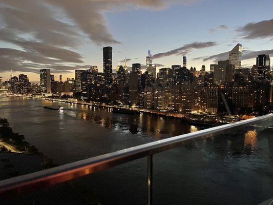 Panorama Room by null