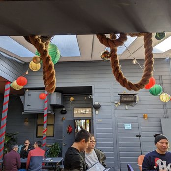 Lost Resort - Nice covered patio for sun and rain - American Near Me - San Francisco, California Lost Resort - Nice covered patio for sun and rain - American Near Me - San Francisco, California