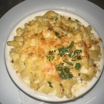 Skates On The Bay - Lobster Mac and cheese - Seafood Near Me - Berkeley, California