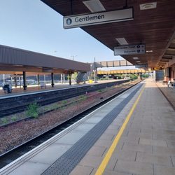 Leicester Station - Platform
