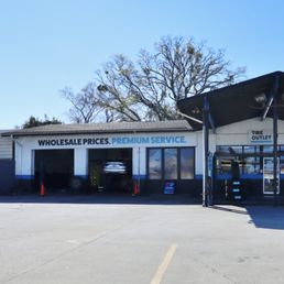 Exterior photo of Tire Outlet - Jacksonville, Florida Exterior photo of Tire Outlet - Jacksonville, Florida