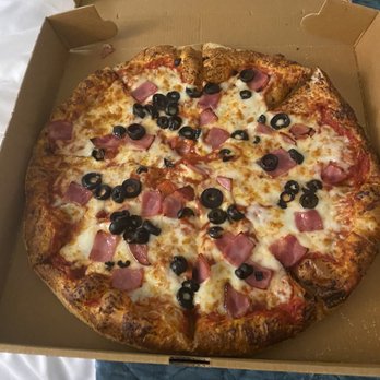 Bridge Towne Pizza And Subs - Ham and black Olive well done pizza - Pizza Near Me - New Bern, North Carolina