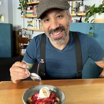 Trelio Food & Wine - Dessert Strawberry shortcake and vanilla gelato - New American Near Me - Clovis, California Trelio Food & Wine - Dessert Strawberry shortcake and vanilla gelato - New American Near Me - Clovis, California