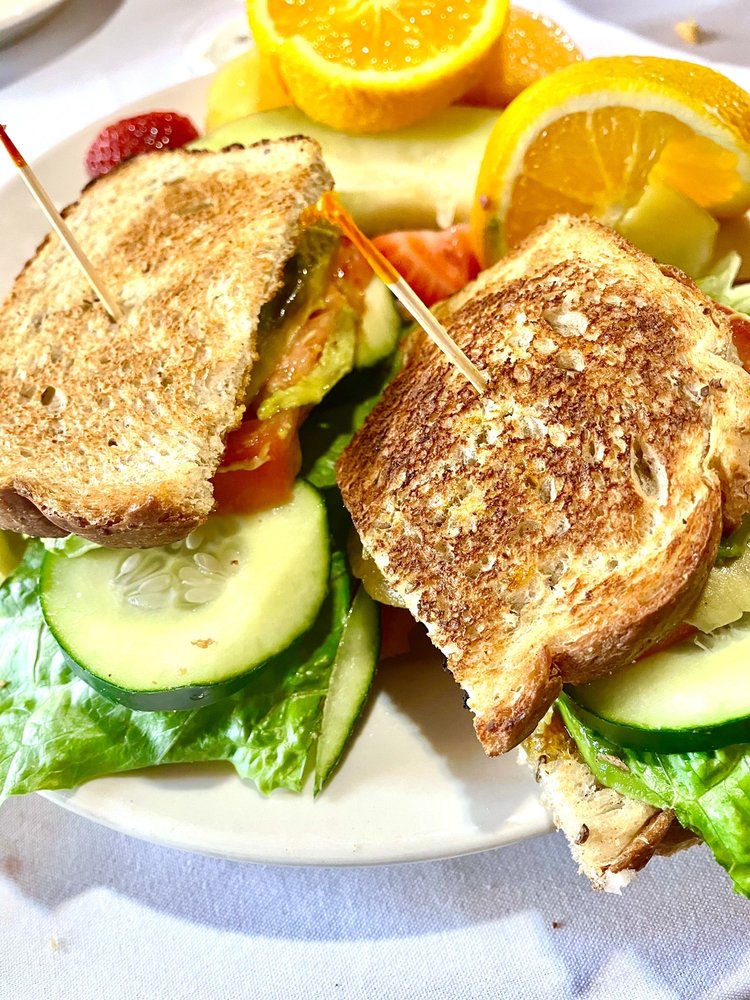 MERCI BEAUCOUP RESTAURANT 60 Photos & 100 Reviews 127 Church St